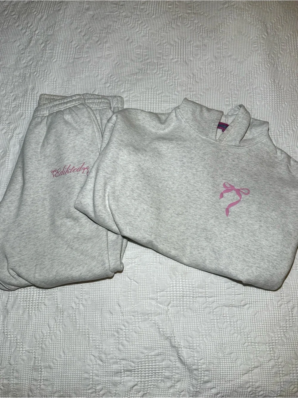 Edikted sweatshirt size